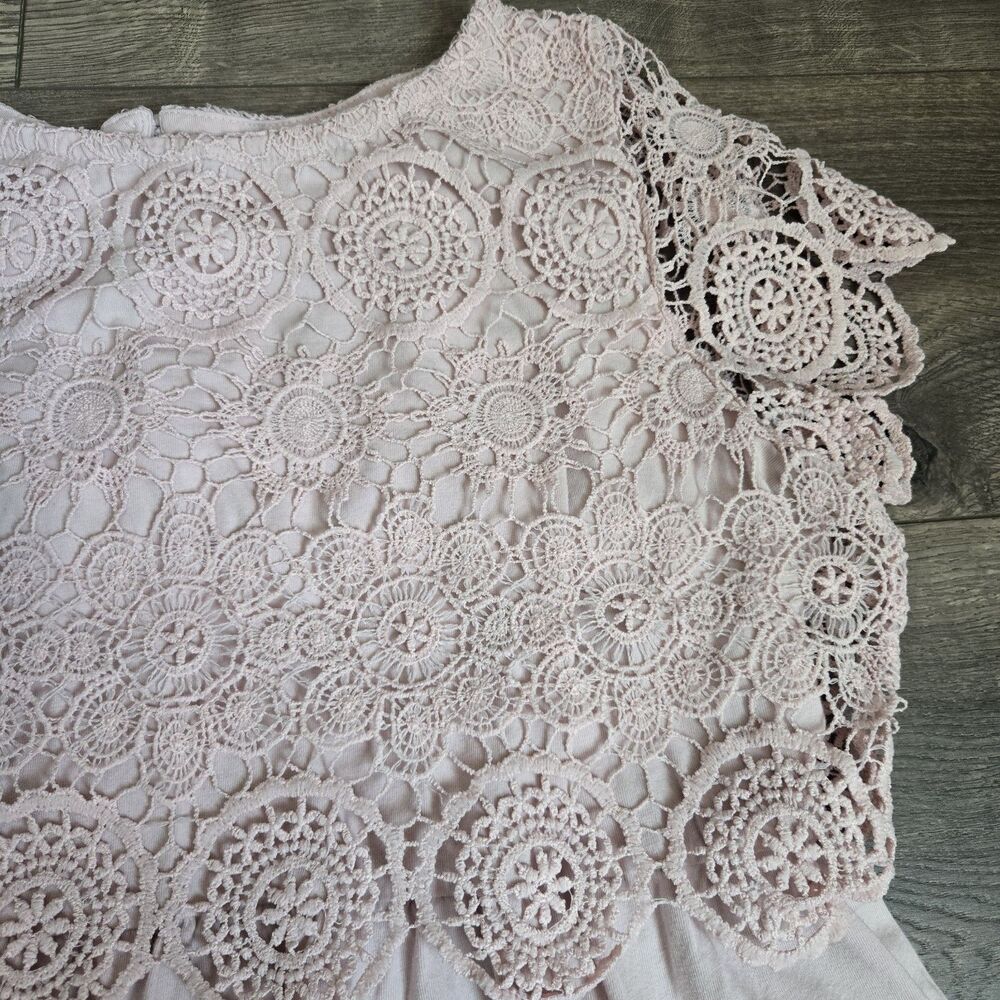Motherhood Maternity Top M Pink Crochet Lace Overlay Babydoll Short Sleeve - Picture 4 of 13